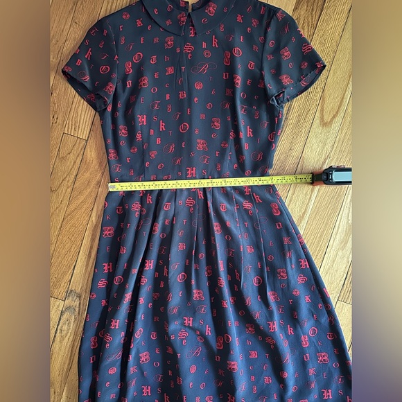 Brooks Brothers Red Fleece 100% Silk Women’s Sz 0 Novelty Print Letters Dress! - Picture 7 of 16